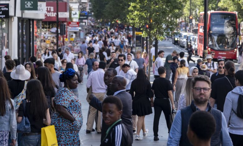 108028283 1725343389568 gettyimages 2169354376 20240828 oxford street shoppers 010