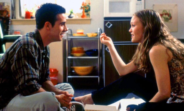 Julia Stiles Felt Slimy Doing Dancing Scene in Classic Freddie Prinze Jr Rom Com 1