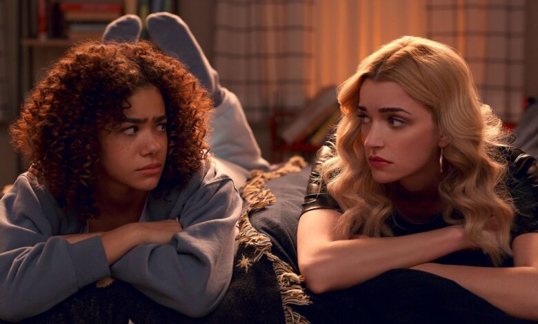 Brianne Howey and Antonia Gentry 5 Ginny and Georgia