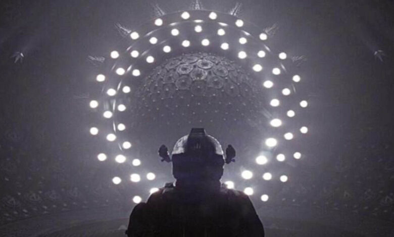 Event Horizon 1