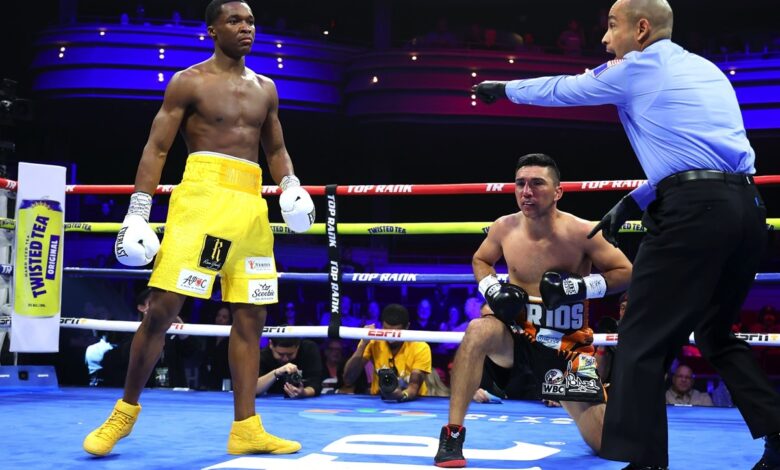 Abdullah Mason vs Carlos Ornelas knockdown 1