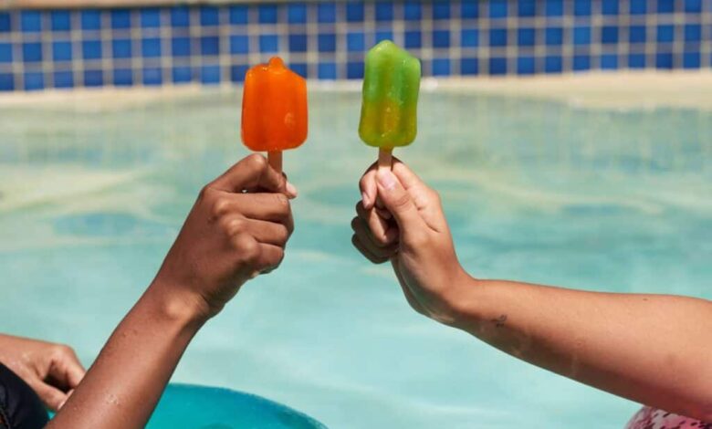 pool party foods under 250 calories 1024x731